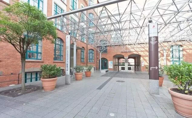 Klinik am Pelikanplatz, EMTONE-Behandlung in Hannover, Dr. Entezami